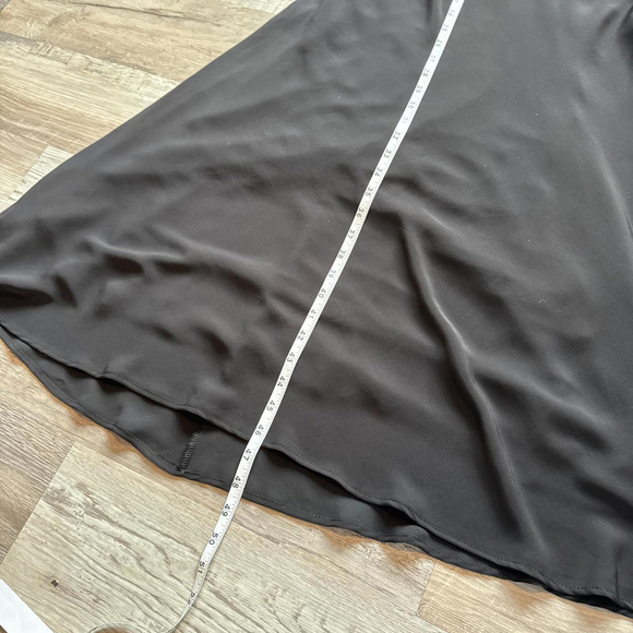 dresses - Picture 5 of 7